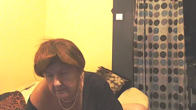 Chat +18 de MioritaHard ao vivo