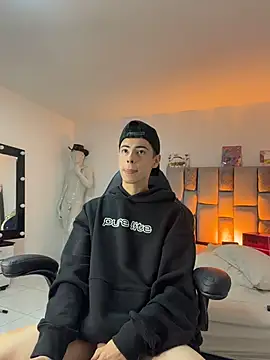 Sebastian_Reed Live XXX Chat