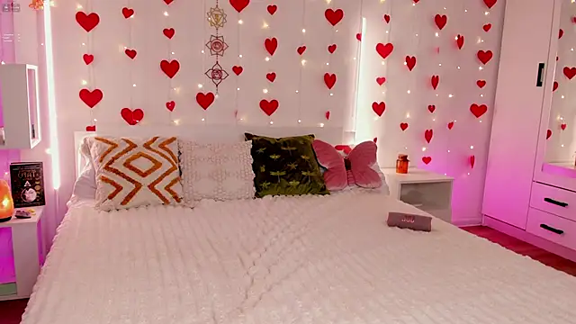 JuliyaAngel's Live XXX Chat