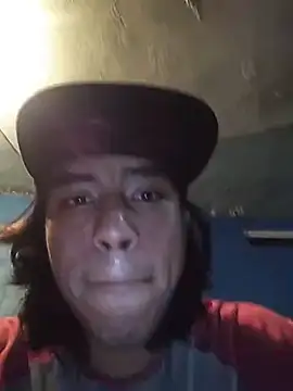 AlexAlejandro13 在線直播表演