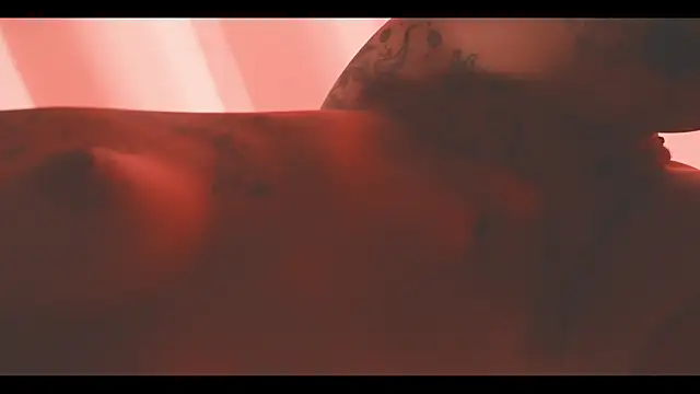 LorenRosse 即時 XXX 聊天