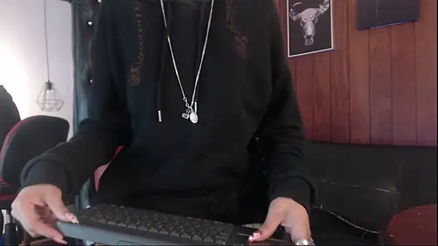 Aurora_ath Chat XXX in diretta