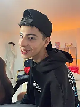 Pokazy przed kamerką – Sebastian_Reed