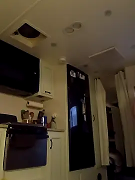 EZs_FuKRoOm webkamerás műsora