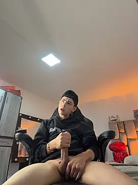 Czat XXX na żywo – Sebastian_Reed