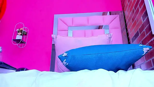 Živý XXX chat Baby_doll_XOXO