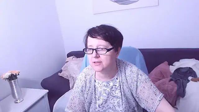 ChristaRose Show in webcam