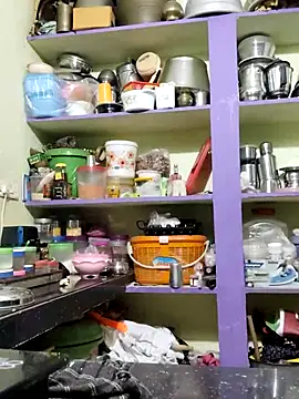 XXX chat uživo modela yamini1431