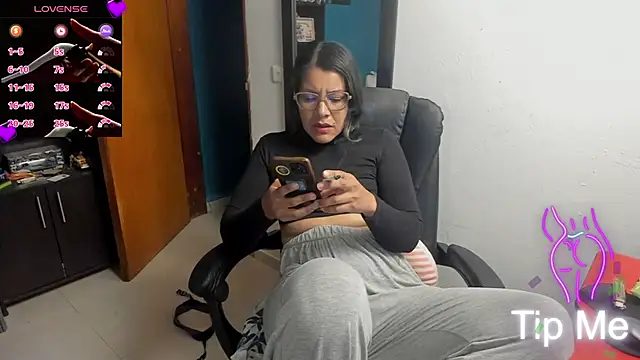 peanut_tangerine Chat XXX live