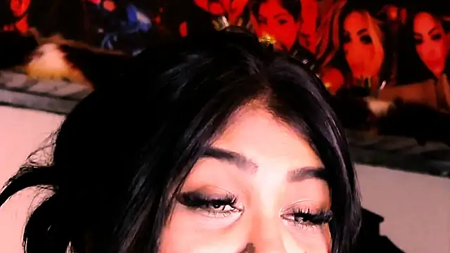 แชท XXX สดของ indian_dreamgirl