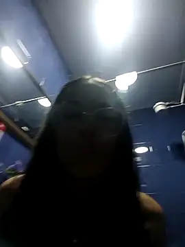 MiaForever1 现场XXX聊天