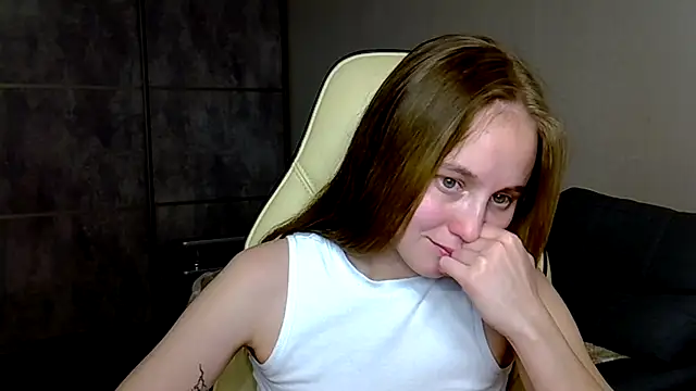 christimontero 现场XXX聊天