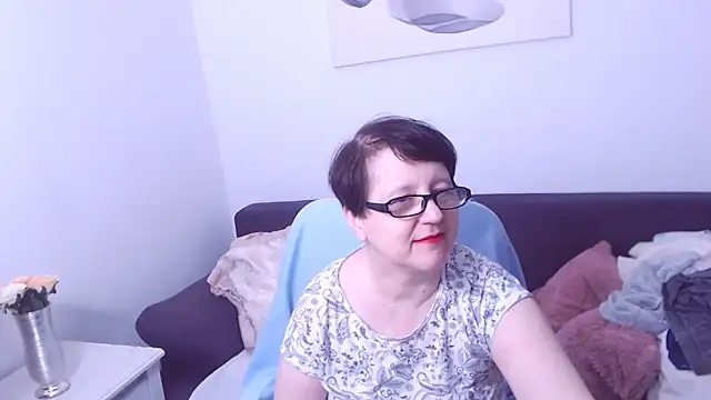 ChristaRose: онлайн-секс-чат