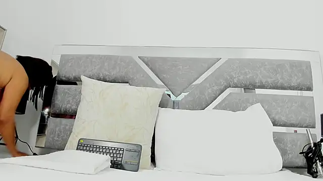 Czat XXX na żywo – Slut_Milf_