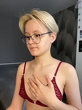 LuunaDorean Live XXX-Chat