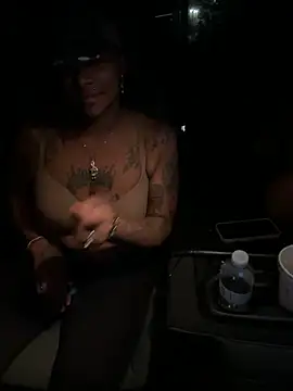 Chat +18 de HaloRodeoLover2 ao vivo