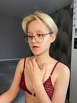 LuunaDorean Live XXX Chat