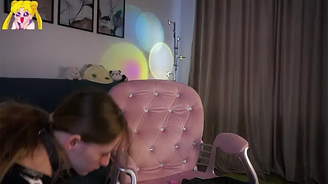 EdlinHargus Live XXX Chat