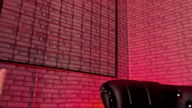 roxxy_white: απευθείας συνομιλία ΧΧΧ