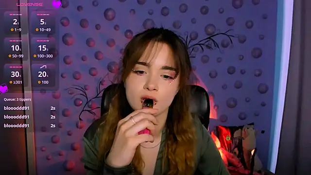 Chat XXX Live liana_kisses