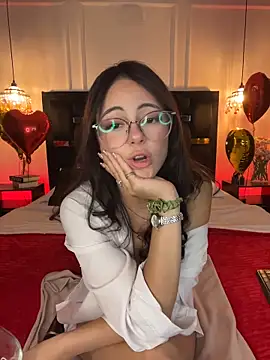 TeaseDollXXX 现场XXX聊天