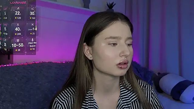 _Lua__ Chat XXX live