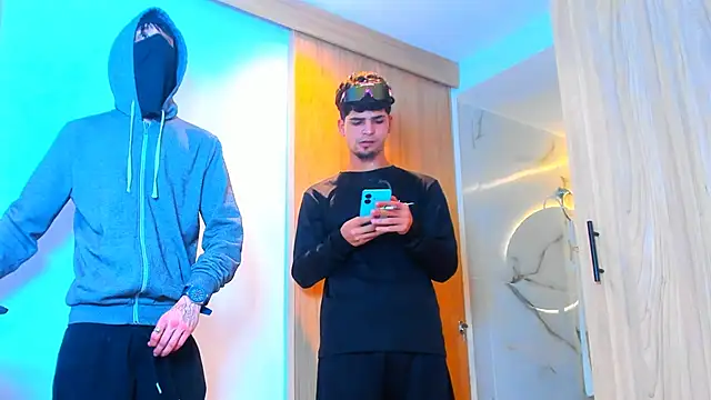 Онлайн чат XXX TheBatMansion