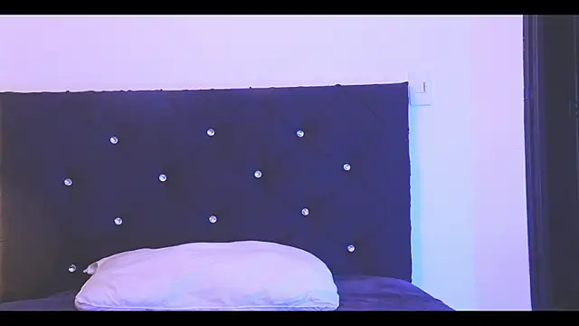 LorenRosseのウェブカメラショー