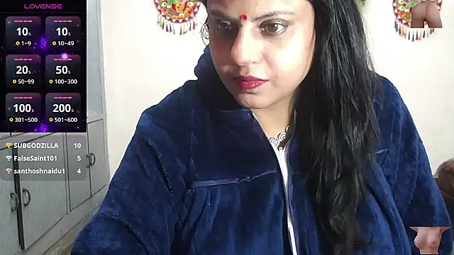 Sexy_komolika Adlı Modelin Canlı XXX Sohbeti