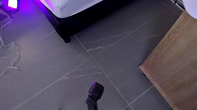 XXX chat uživo modela olivia_willoow