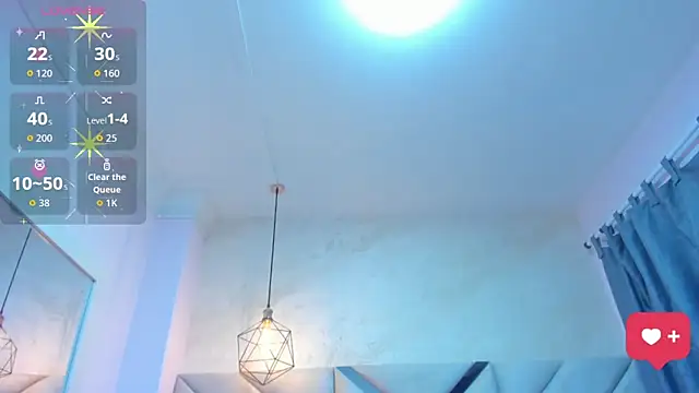 luna_Blyss Adlı Modelin Canlı XXX Sohbeti