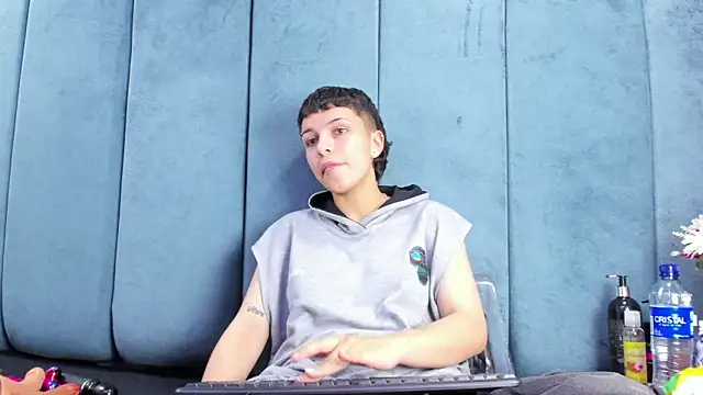 Megan_Thompson_'s Live XXX Chat