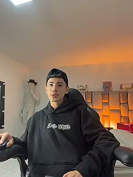 Chat +18 de Sebastian_Reed ao vivo