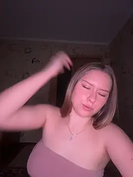 Tomyris_yuki – Kamerová šou