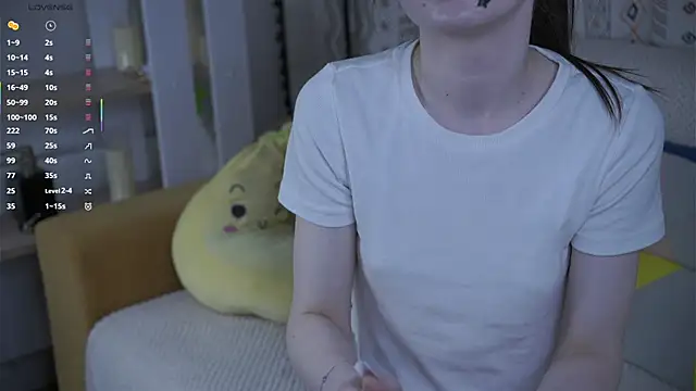 CarmaOlenのライブXXXチャット