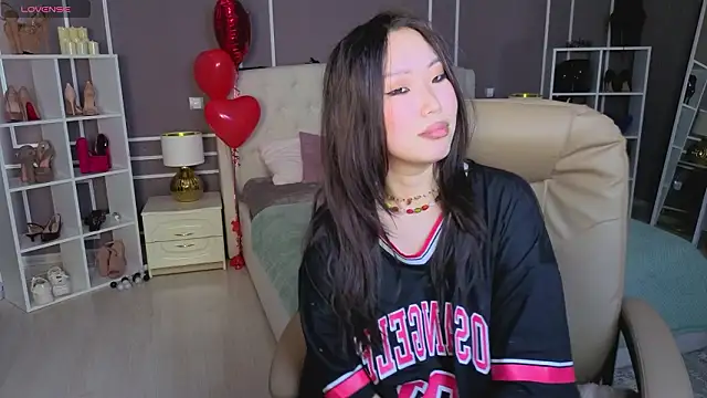 Živý XXX chat ElinaMotion