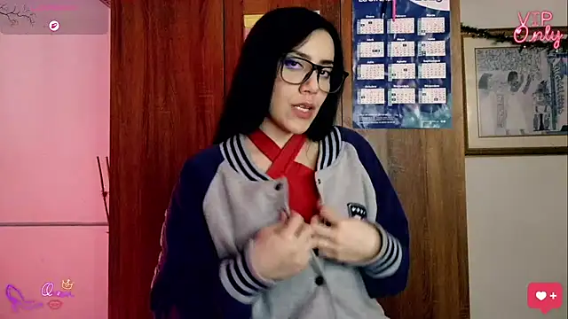 LauGrayJ Adlı Modelin Canlı XXX Sohbeti