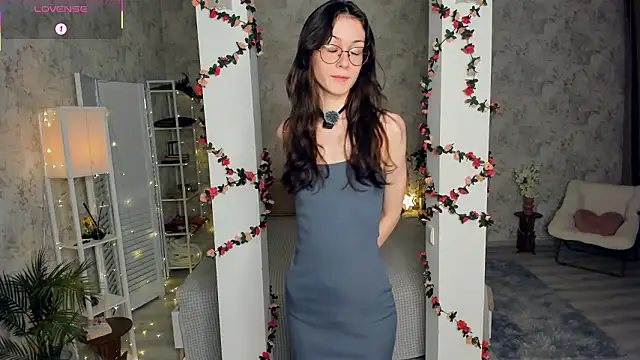 ReneeLippeatt: онлайн-секс-чат