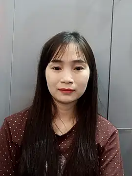 -Dumi- Show in webcam