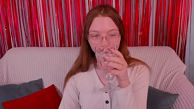 Chat +18 de luv_tessa ao vivo