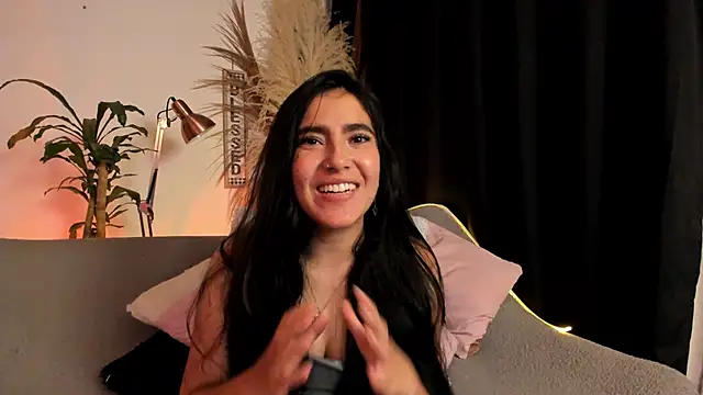 Serenity_Day's Live XXX Chat