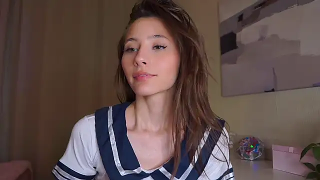 EditaBails 现场XXX聊天