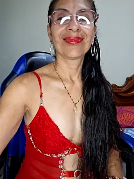 Natasha_50: онлайн-секс-чат