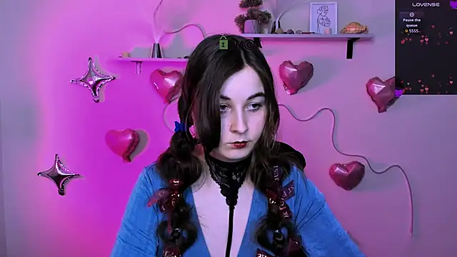 lilith_divan Live XXX chat