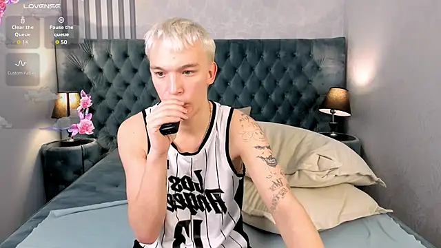 Derek_Banville – Live XXX-chat