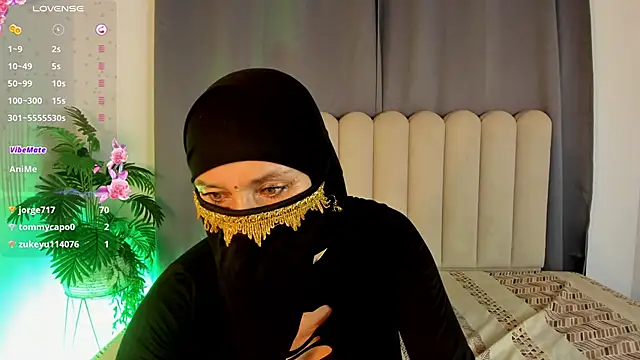 XXX chat uživo modela Latifa_ali