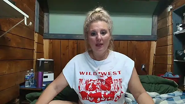 โชว์เว็บแค  มของ lisaxlovexxx