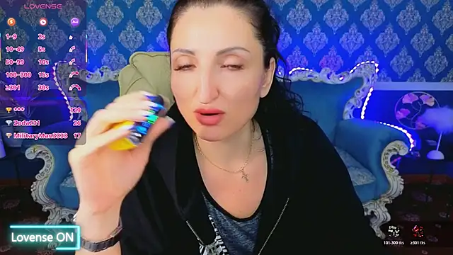 MissRossi – Naživo XXX chat