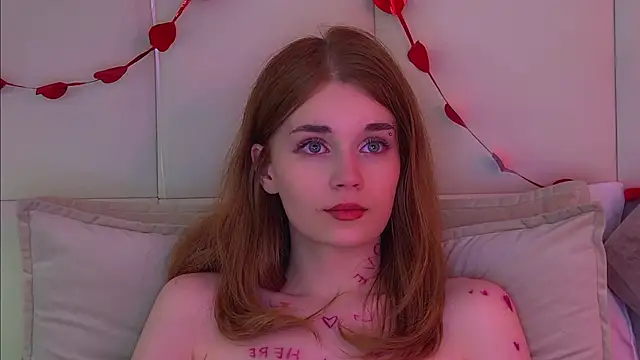 Chat +18 de MelissaBauch ao vivo