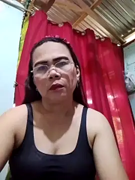 erma_joy Chat XXX live